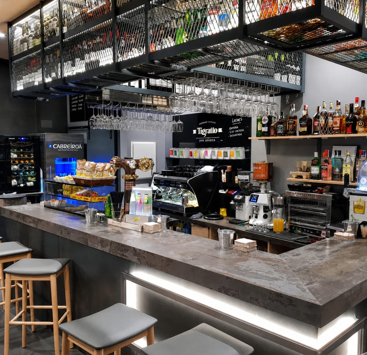 Cafetería mac en Ferrol