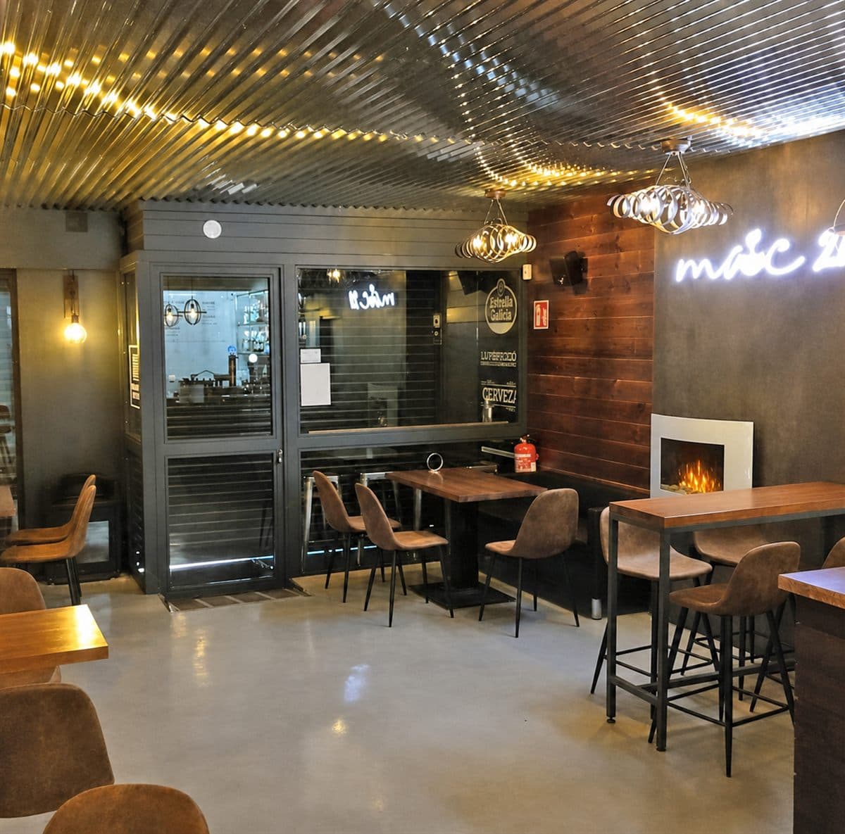 Cafetería mac en Ferrol